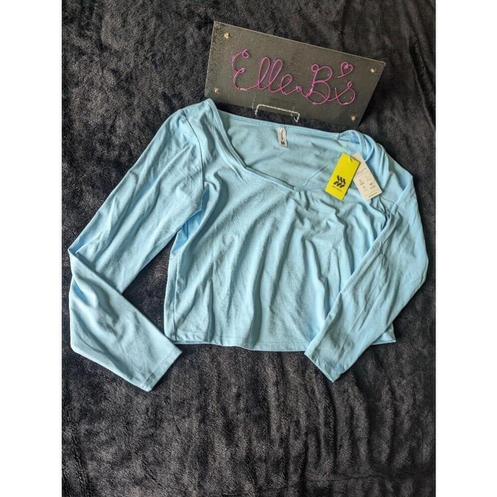 NWT All in Motion Blue Everyday Soft Long Sleeve Athletic Cropped Top XXL